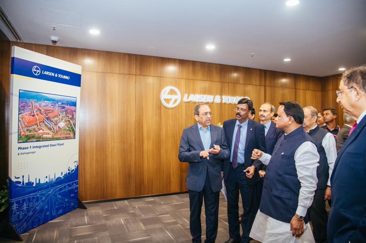 CM Visits L&T Facility, Explores Investment and Employment Opportunities in Odisha