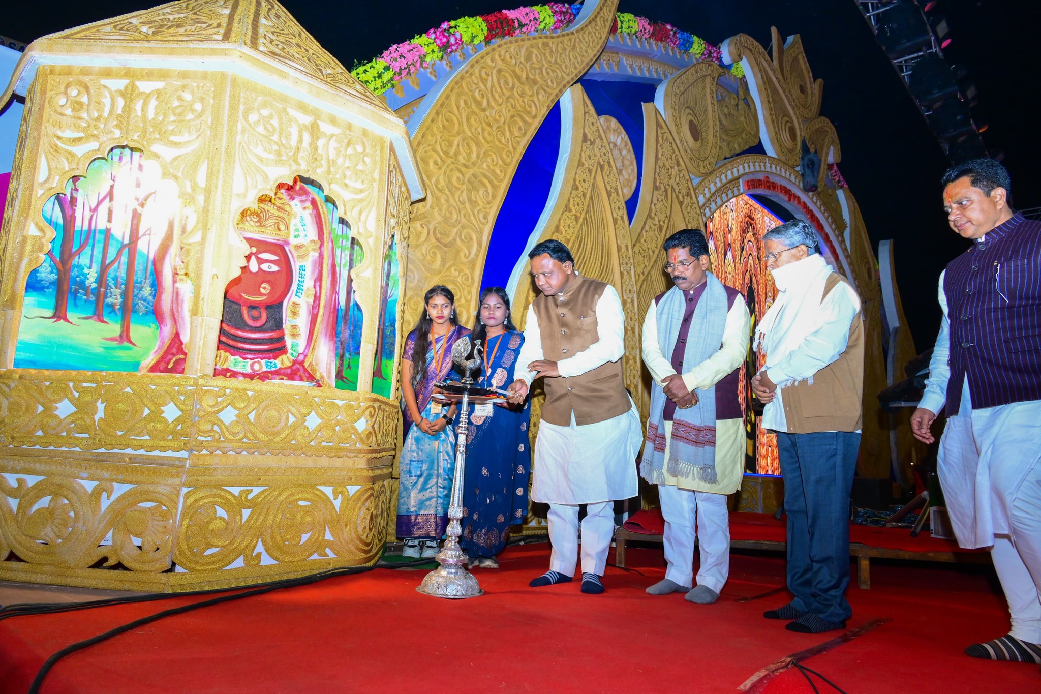 Honorable Chief Minister Shri Mohan Charan Majhi has participated in the 'Gonasika Kendujhar Mahotsav' organized at Kendujhar Stadium.