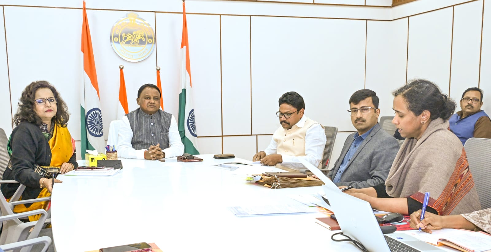 Hon'ble Chief Minister Shri Mohan Charan Majhi reviewed various programs of the Health Department at Lok Seva Bhawan.
