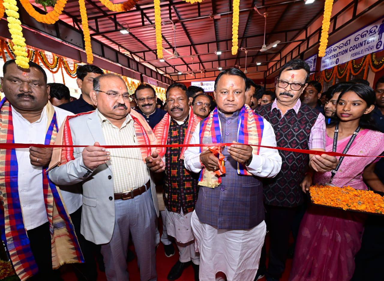 ସମ୍ବଲପୁରରେ ସ୍ୱାସ୍ଥ୍ୟସେବା ଭିତ୍ତିଭୂମି ହେଉଛି ମଜଭୁତ।