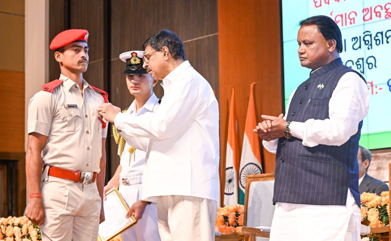 ମାନ୍ୟବର ମୁଖ୍ୟମନ୍ତ୍ରୀ ଶ୍ରୀ ମୋହନ ଚରଣ ମାଝୀ 2026 ଗଣତନ୍ତ୍ର ଦିବସ ଅବସରରେ ଆୟୋଜିତ ପଦାର୍ପଣ ଉତ୍ସବରେ ଯୋଗ ଦେଇଥିଲେ।
