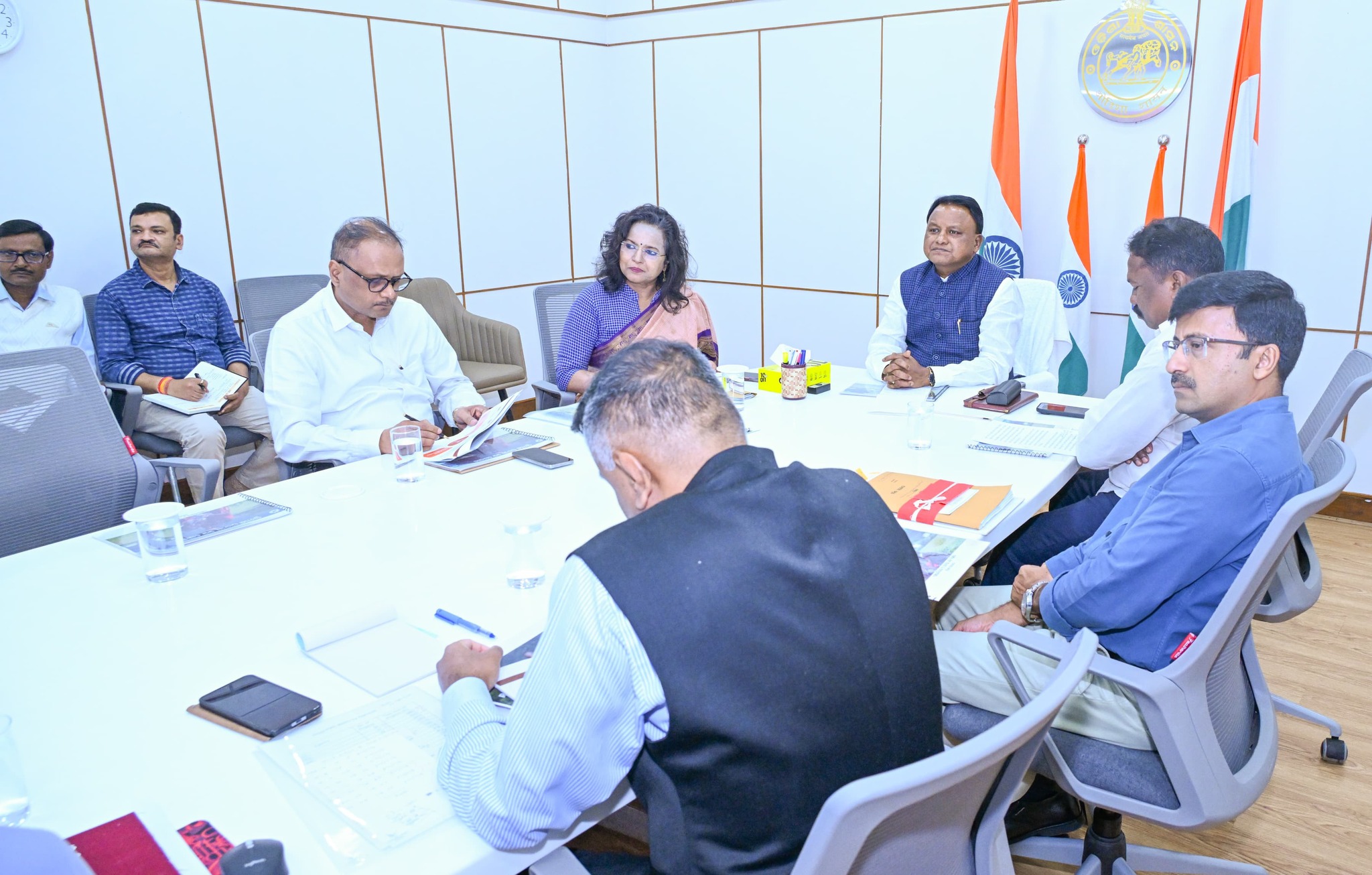 ଗ୍ରାମ୍ୟ ପାନୀୟ ଜଳ ଯୋଗାଣ ବ୍ୟବସ୍ଥାର ସମୀକ୍ଷା କଲେ ମାନ୍ୟବର ମୁଖ୍ୟମନ୍ତ୍ରୀ