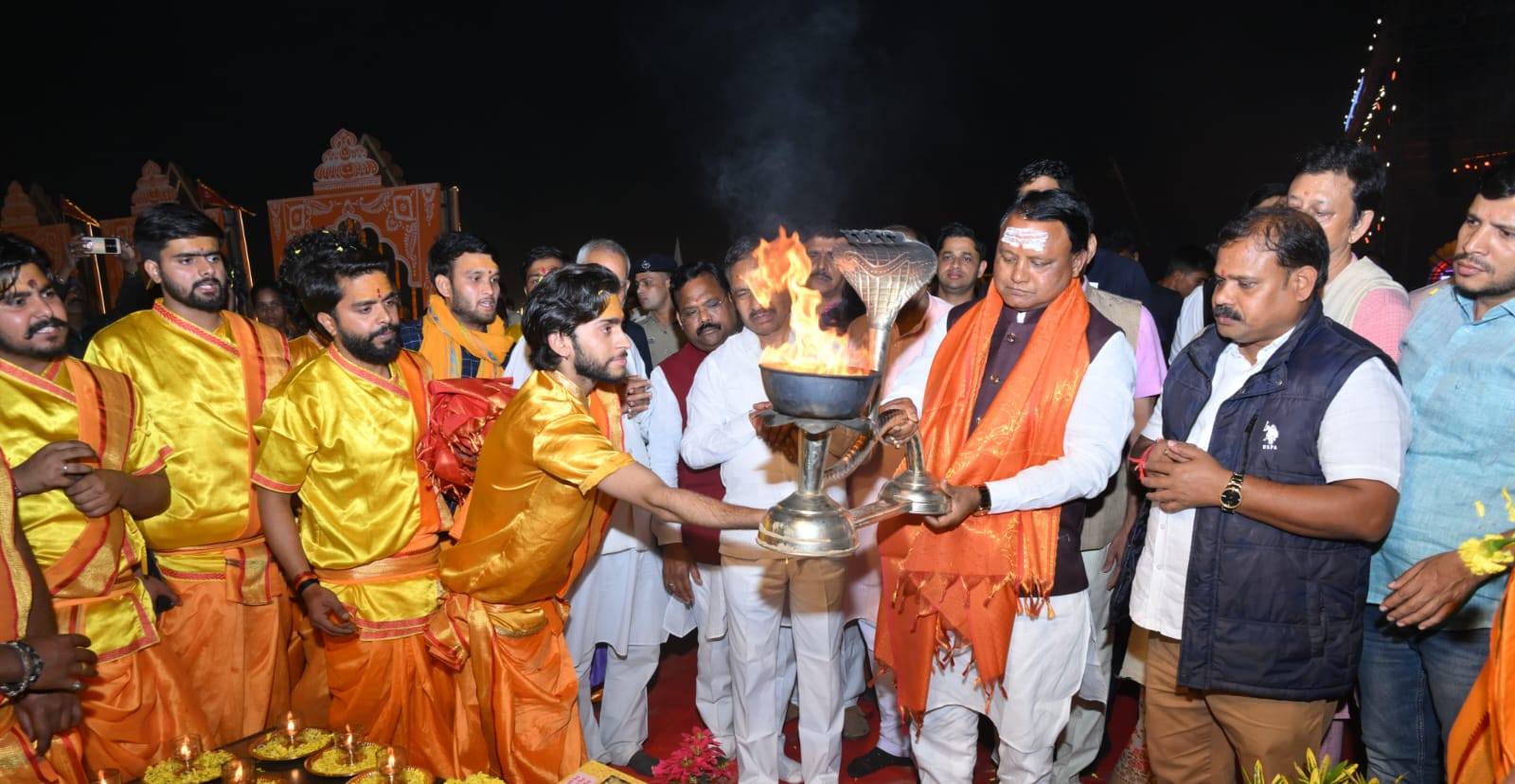 ମାନ୍ୟବର ମୁଖ୍ୟମନ୍ତ୍ରୀ ଶ୍ରୀ ମୋହନ ଚରଣ ମାଝୀ ଗୋପାଳପୁର ବେଳାଭୂମି ମହୋତ୍ସବର ଶେଷ ସମାରୋହରେ ଗଞ୍ଜାମ ଜିଲ୍ଲାର ବିକାଶ ବିଷୟରେ କହିଥିଲେ।
