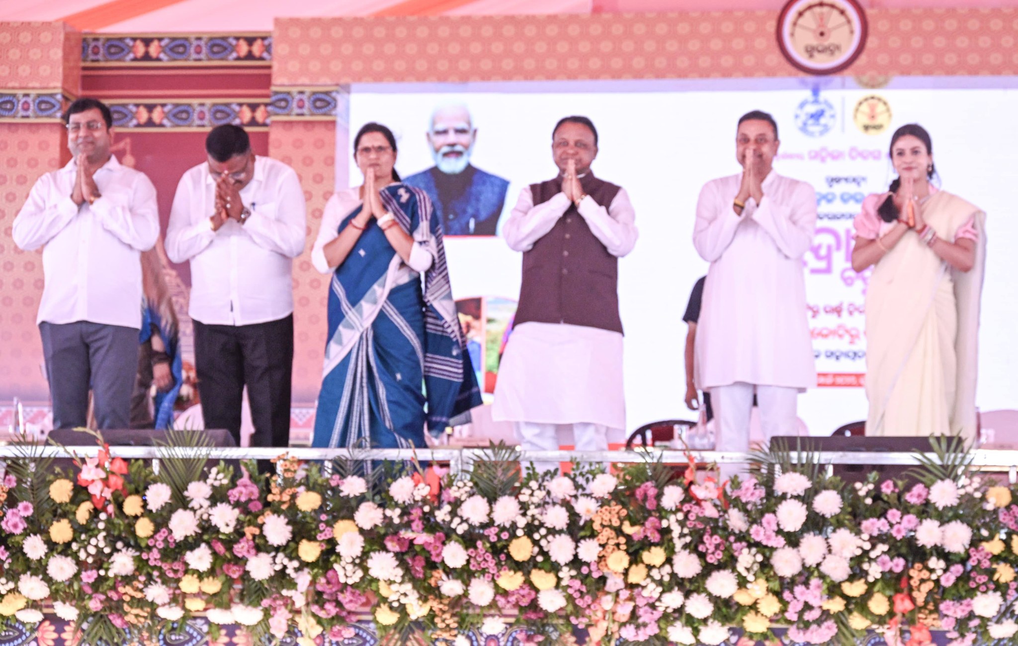 ରାଜ୍ୟରେ ମହିଳାମାନଙ୍କୁ ସଶକ୍ତ କରିବାରେ ସୁଭଦ୍ରା ଯୋଜନା ସଫଳ ହୋଇଛି ଓ ସେମାନଙ୍କୁ ଆର୍ଥିକ ସ୍ୱାଧୀନତା ପ୍ରଦାନ କରି ସ୍ୱତନ୍ତ୍ର ପରିଚୟ ଦେଇଛି।