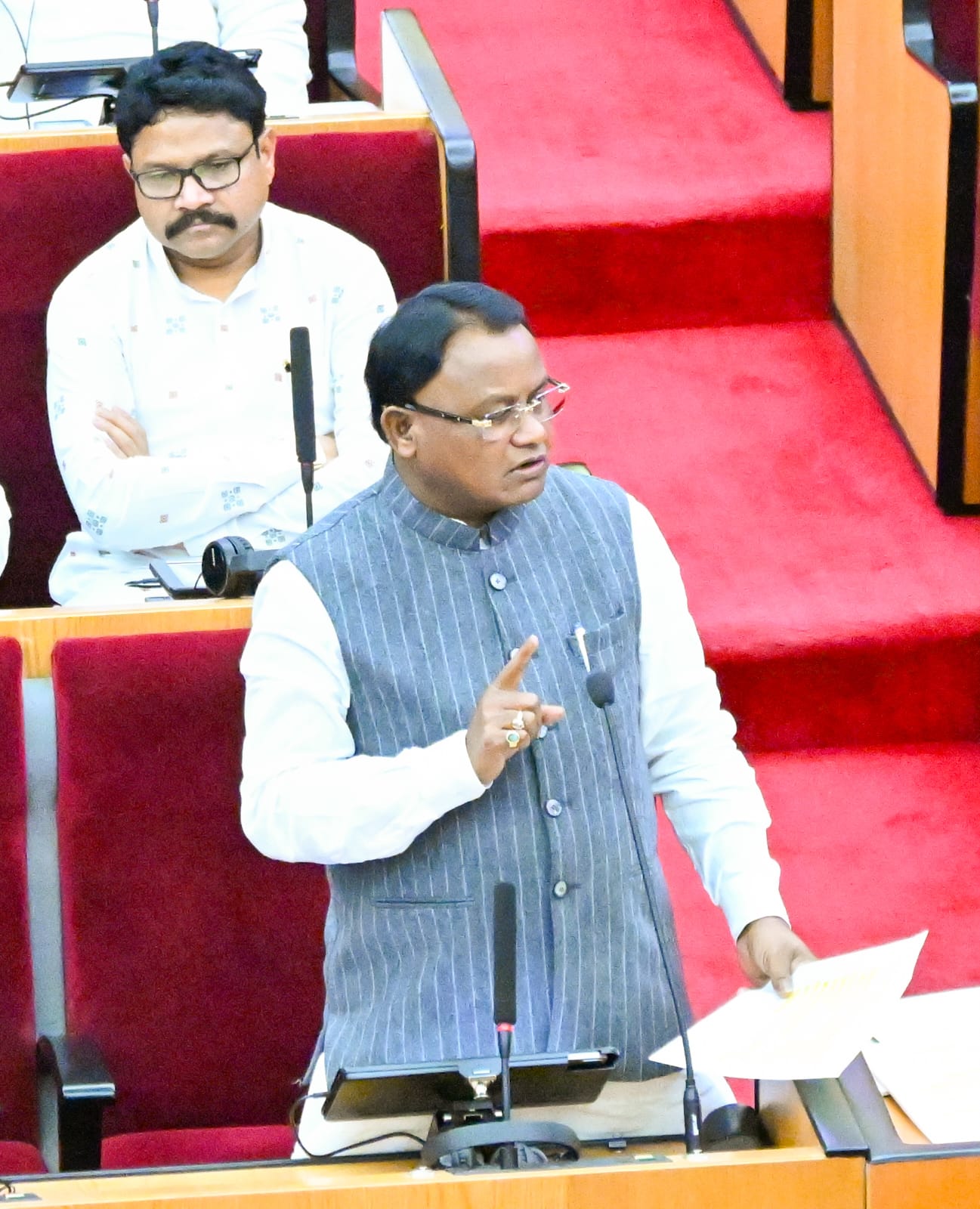 ବିଧାନସଭାରେ ମାନ୍ୟବର ମୁଖ୍ୟମନ୍ତ୍ରୀ ଶ୍ରୀ ମୋହନ ଚରଣ ମାଝୀ ସାଧାରଣ ପ୍ରଶାସନ ଓ ସାଧାରଣ ଅଭିଯୋଗ ବିଭାଗ ଏବଂ ଗୃହ ବିଭାଗର ବଜେଟ୍ ଆଲୋଚନା ସମୟରେ ଉତ୍ତର ରଖିଛନ୍ତି।