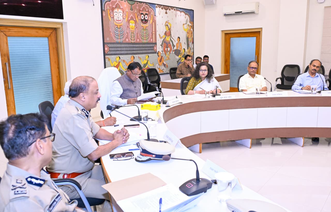 Hon'ble Chief Minister Shri Mohan Charan Majhi reviewed the law and order situation in the state along with the state administration, police senior officers and District Collectors and SPs.
