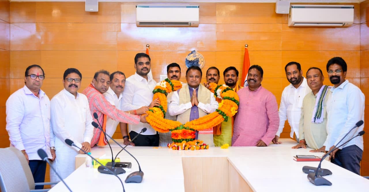 Ministers and MLAs have congratulated and thanked the Chief Minister Shri Mohan Charan Majhi for increasing reservation for Scheduled Tribes and Scheduled Caste students in technical education fields like medical and engineering, as well as for 