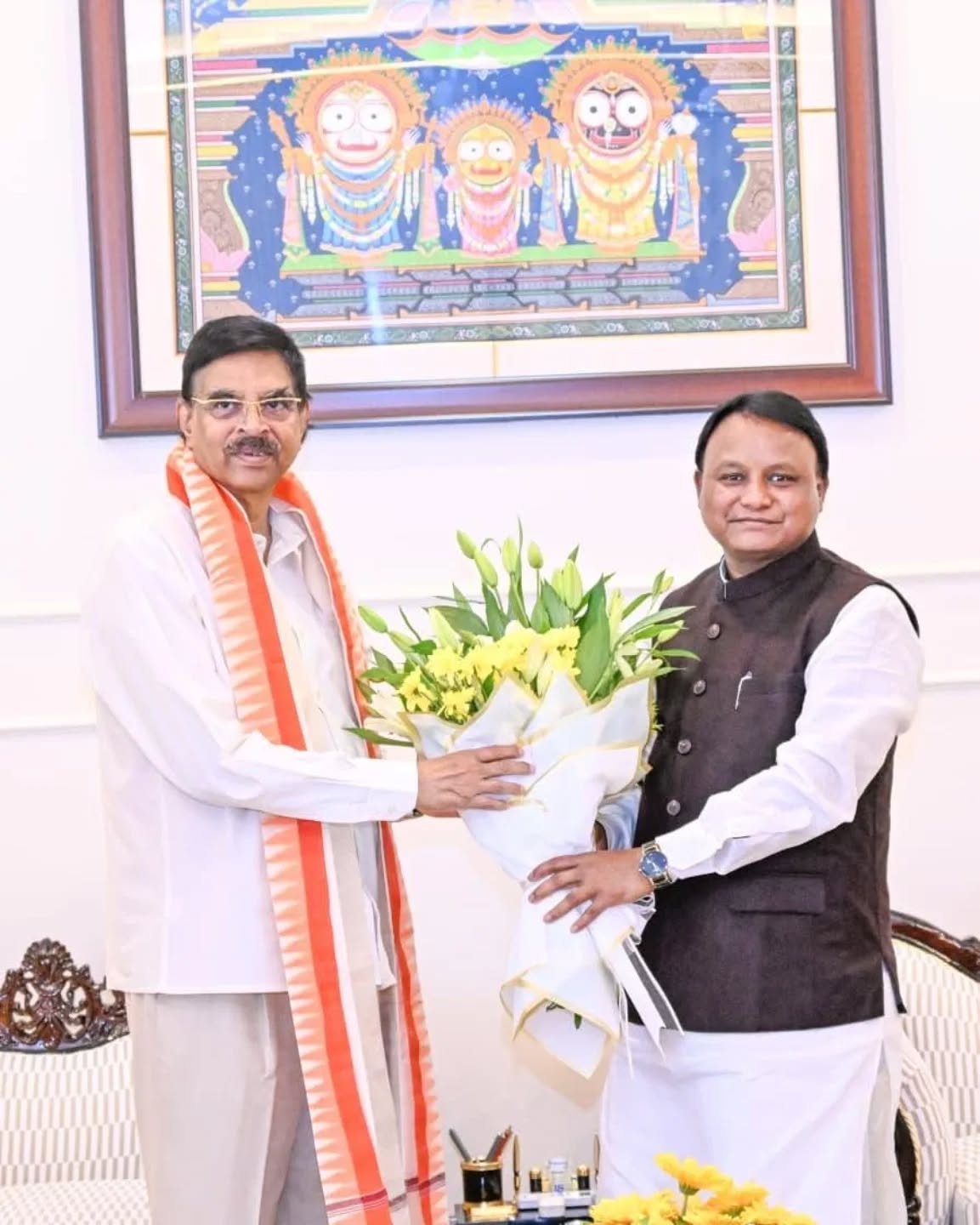 Chief Minister Shri Mohan Charan Majhi has extended his warmest greetings and best wishes to Hon'ble Governor of Odisha Dr. Haribabu Kambhampati on his birthday.