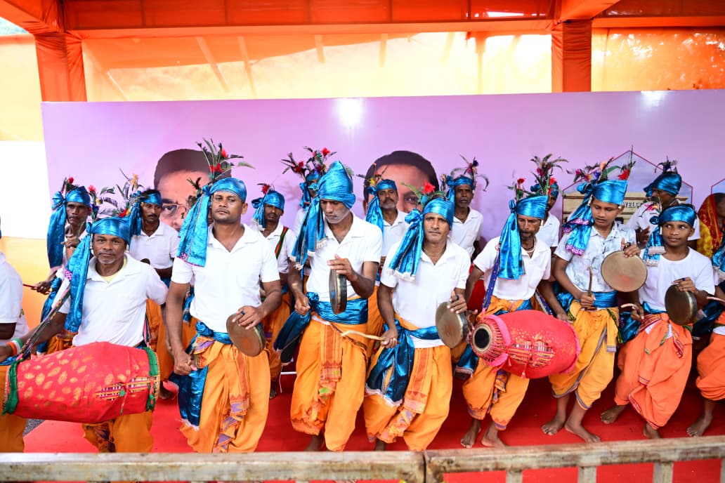 ତପ୍ତପାଣିରେ ରାଷ୍ଟ୍ରପତିଙ୍କୁ ରାଜ୍ୟପାଳ ଓ ମୁଖ୍ୟମନ୍ତ୍ରୀଙ୍କ ସ୍ୱାଗତ