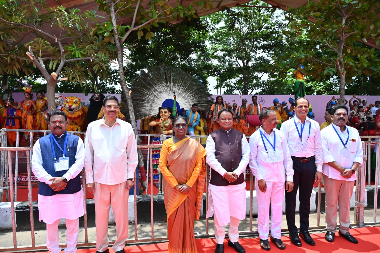 ତପ୍ତପାଣିରେ ରାଷ୍ଟ୍ରପତିଙ୍କୁ ରାଜ୍ୟପାଳ ଓ ମୁଖ୍ୟମନ୍ତ୍ରୀଙ୍କ ସ୍ୱାଗତ