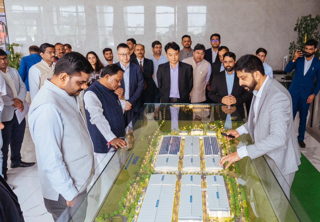 Chief Minister Shri Mohan Charan Majhi visited the Haier manufacturing facility in Noida