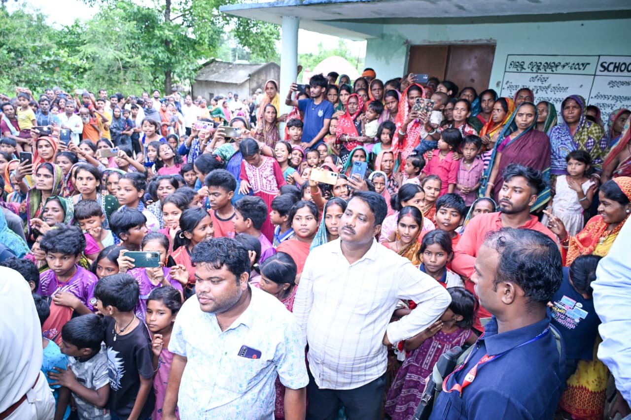 Chief Minister Visits Affected Areas of Shyamsundarpur Panchayat in Tihidi Block, Bhadrak, to Assess the Situation