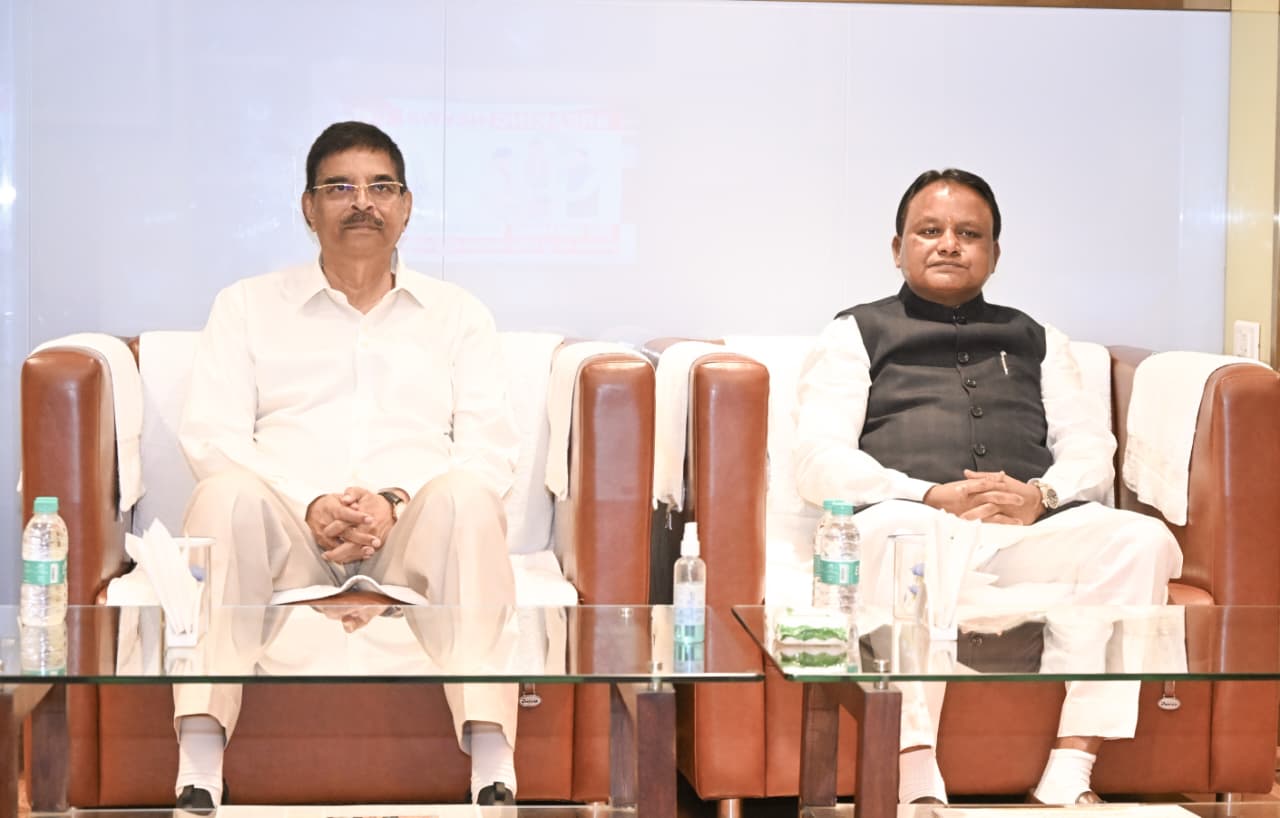 ଭୁବନେଶ୍ୱର ବିମାନବନ୍ଦରଠାରେ ରାଜ୍ୟପାଳଙ୍କୁ ବିଦାୟ ସମ୍ବର୍ଦ୍ଧନା