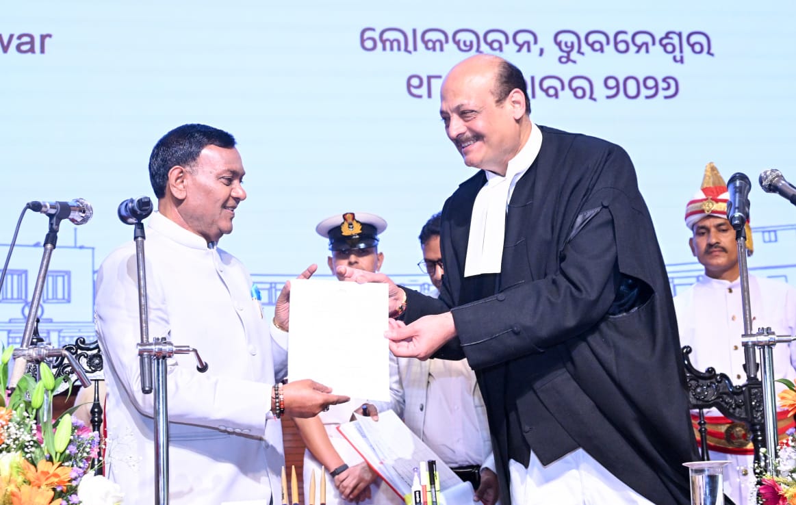 ଓଡ଼ିଶାର ରାଜ୍ୟପାଳ ଭାବେ ଶ୍ରୀ ବ୍ରଜମୋହନ ରାମଙ୍କ ଶପଥ ଗ୍ରହଣ