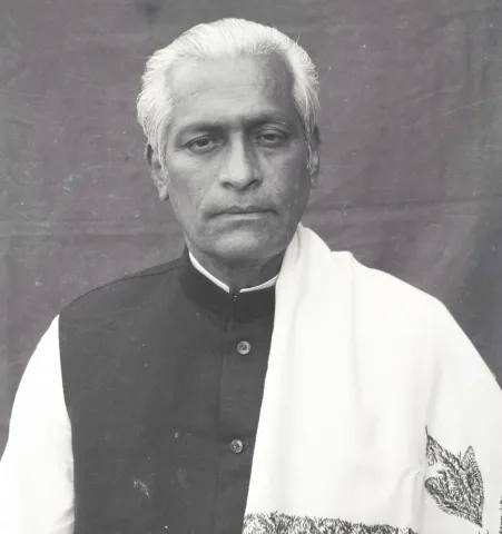 Shri Binayak Acharya