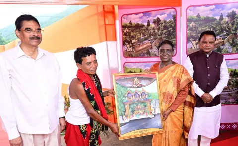 President, Governor and Chief Minister Visit Maa Kandhuni Devi Temple in Taptapani