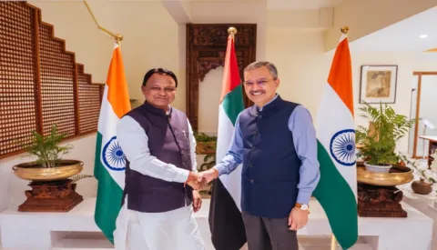 ୟୁଏଇ ଗସ୍ତରେ ମୁଖ୍ୟମନ୍ତ୍ରୀଙ୍କୁ ଭାରତୀୟ ରାଷ୍ଟ୍ରଦୂତ ଓ ପ୍ରବାସୀ ଓଡ଼ିଆ ସମୁଦାୟର ସୌଜନ୍ୟମୂଳକ ସମ୍ବର୍ଦ୍ଧନା