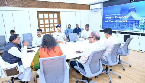 ପୁରୀ ଜିଲ୍ଲାର ବିକାଶମୂଳକ ଓ ଭିତ୍ତିଭୂମି ପ୍ରକଳ୍ପର ଅଗ୍ରଗତି ସମୀକ୍ଷା କରିଛନ୍ତି ମୁଖ୍ୟମନ୍ତ୍ରୀ ଶ୍ରୀ ମୋହନ ଚରଣ ମାଝୀ