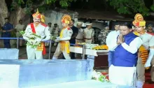 Chief Minister Shri Mohan Charan Majhi has paid tributes to the mortal remains of the Odia workers who lost their lives in the ammonia gas leak accident in Tiruvallur, Tamil Nadu, after they arrived at the Bhubaneswar airport.
