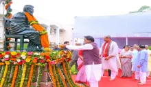 ଉତ୍କଳମଣି ପଣ୍ଡିତ ଗୋପବନ୍ଧୁ ଦାସଙ୍କ ୯୮ତମ ଶ୍ରାଦ୍ଧବାର୍ଷିକୀ: ମୁଖ୍ୟମନ୍ତ୍ରୀଙ୍କ ପୁଷ୍ପମାଲ୍ୟ ଅର୍ପଣ