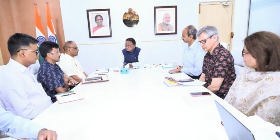 Hon'ble Chief Minister Shri Mohan Charan Majhi has discussed with departmental secretaries regarding the success and achievements of various departments in the pre-preparation meeting of the 2 year anniversary of the People's Government.