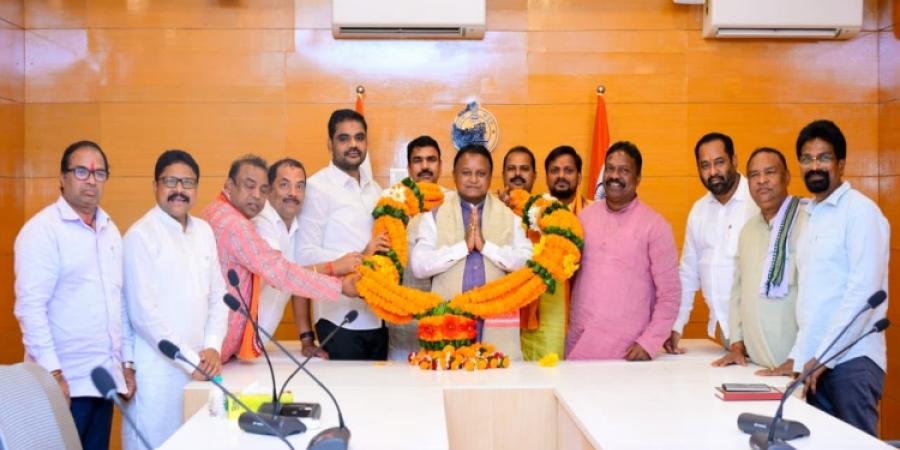 Ministers and MLAs have congratulated and thanked the Honorable Chief Minister Shri Mohan Charan Majhi for increasing reservation for Scheduled Tribes and Scheduled Caste students in technical education fields like medical and engineering, as well as for students from socially and educationally backward classes.
